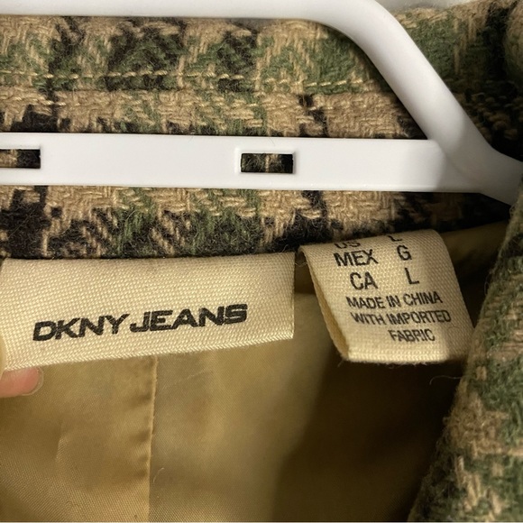 DKNY Women's Patterned Double Breasted Wool Blazer Jacket - Picture 6 of 10